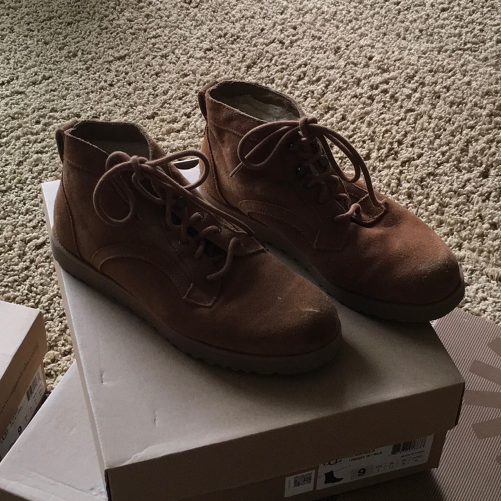 Ugg Bethany Suede Boot